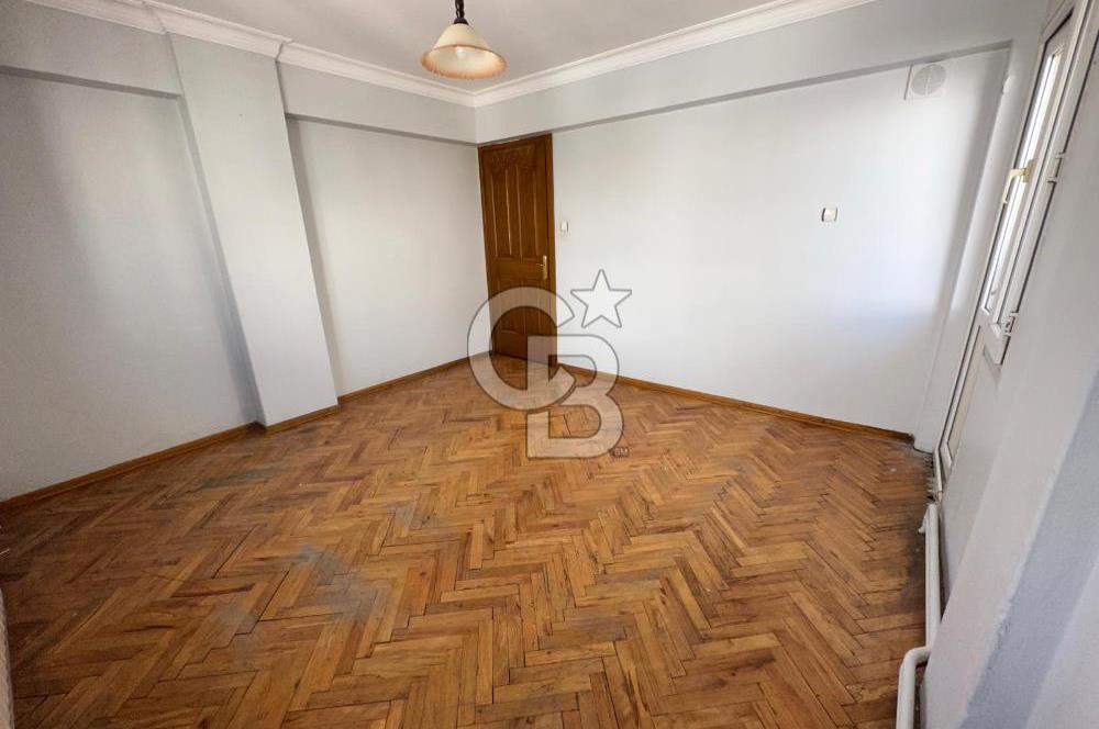 Karşıyaka Bahçelievler Cevdet Bilsay Caddesinde 3+1 KiralıkDaire