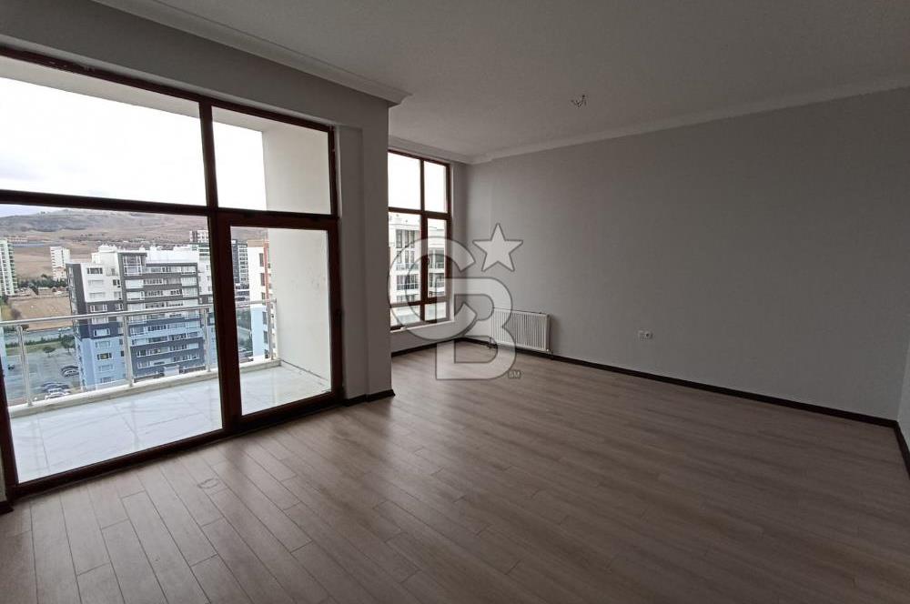 BAĞLICA'DA MERKEZİ KONUMDA MASRAFSIZ ARAKAT KİRALIK 4+1 DAİRE