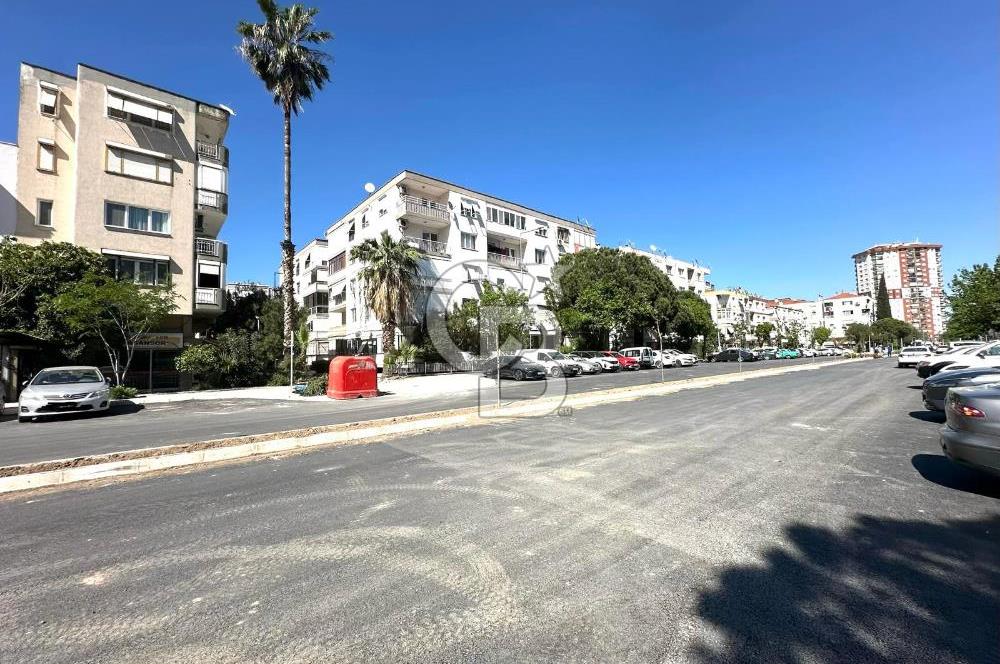 Karşıyaka Bahçelievler Cevdet Bilsay Caddesinde 3+1 KiralıkDaire