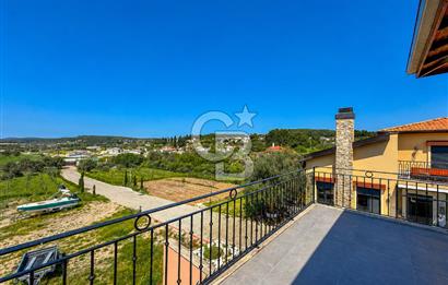 URLA İÇMELER 'DE 7+2 KİRALIK VİLLA