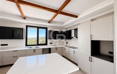 URLA İÇMELER 'DE 7+2 KİRALIK VİLLA