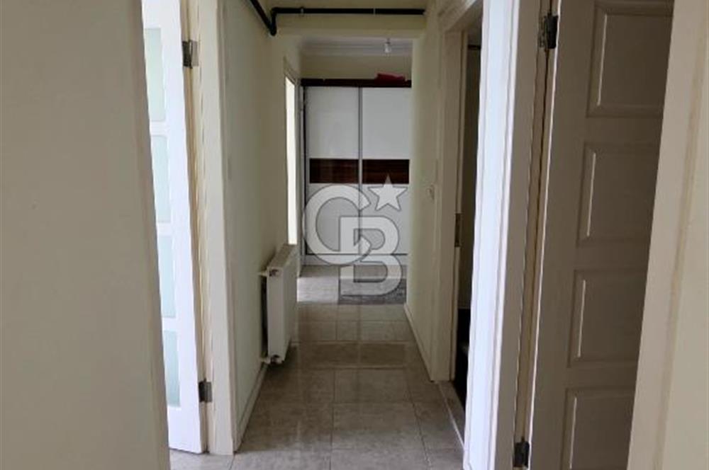 Bornovada müstakil tadında: 30m² bahçeli,4+1