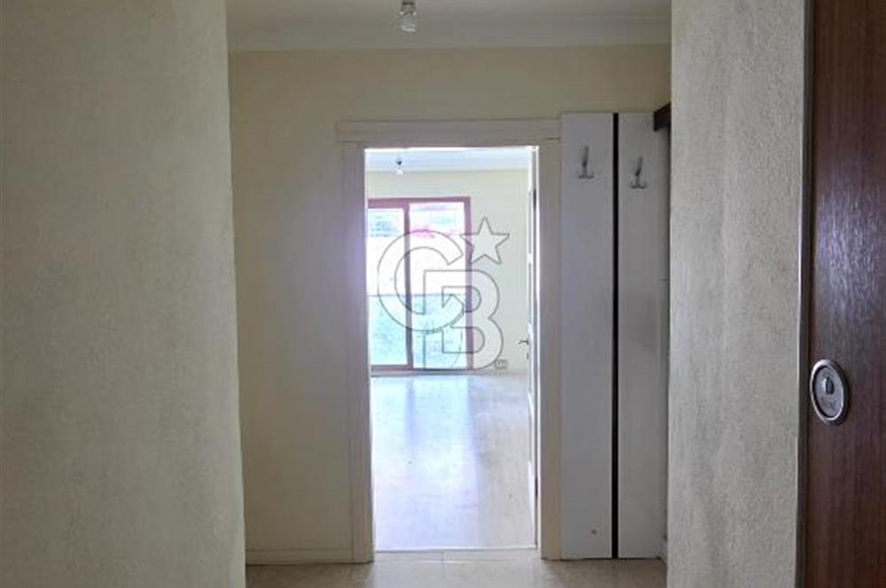 Bornovada müstakil tadında: 30m² bahçeli,4+1
