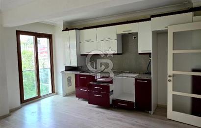 Bornovada müstakil tadında: 30m² bahçeli,4+1