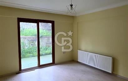 Bornovada müstakil tadında: 30m² bahçeli,4+1