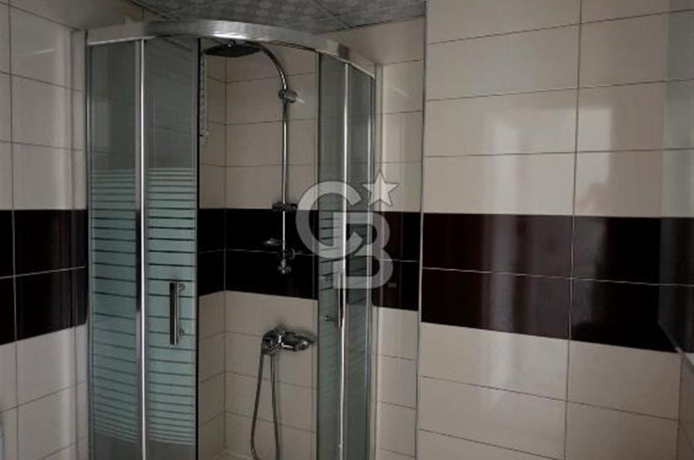 Bornovada müstakil tadında: 30m² bahçeli,4+1
