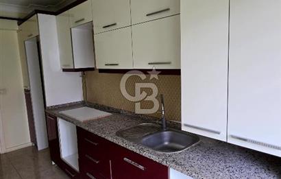 Bornovada müstakil tadında: 30m² bahçeli,4+1