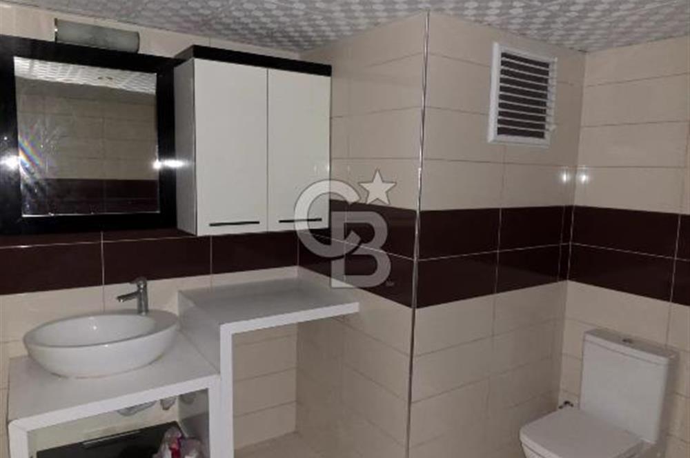 Bornovada müstakil tadında: 30m² bahçeli,4+1