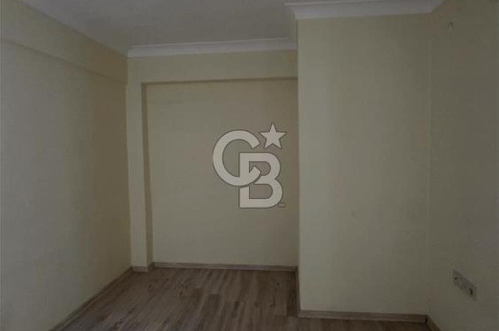 Bornovada müstakil tadında: 30m² bahçeli,4+1