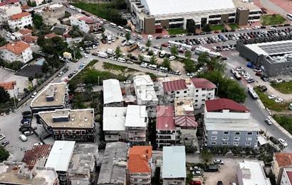 Bornovada müstakil tadında: 30m² bahçeli,4+1