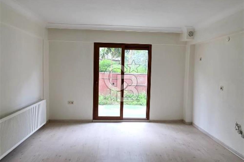 Bornovada müstakil tadında: 30m² bahçeli,4+1