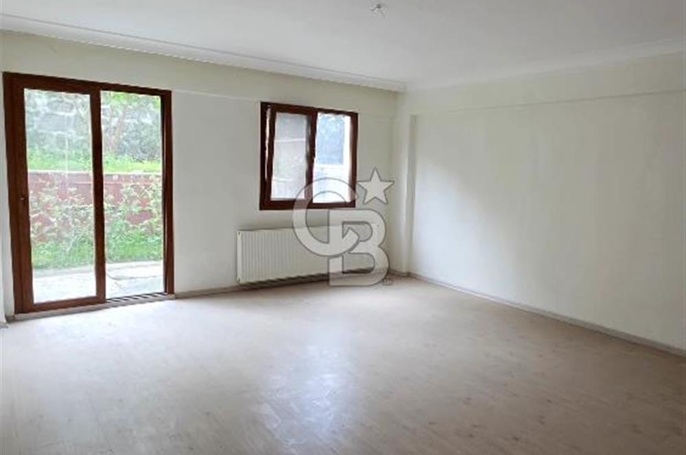 Bornovada müstakil tadında: 30m² bahçeli,4+1