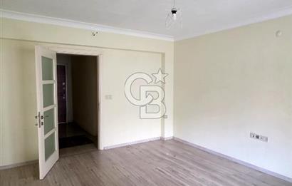 Bornovada müstakil tadında: 30m² bahçeli,4+1