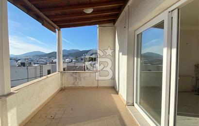 Bodrum Kumbahçe Deniz  Ve Kale Manzaralı 3+1 Bahçe Dubleks