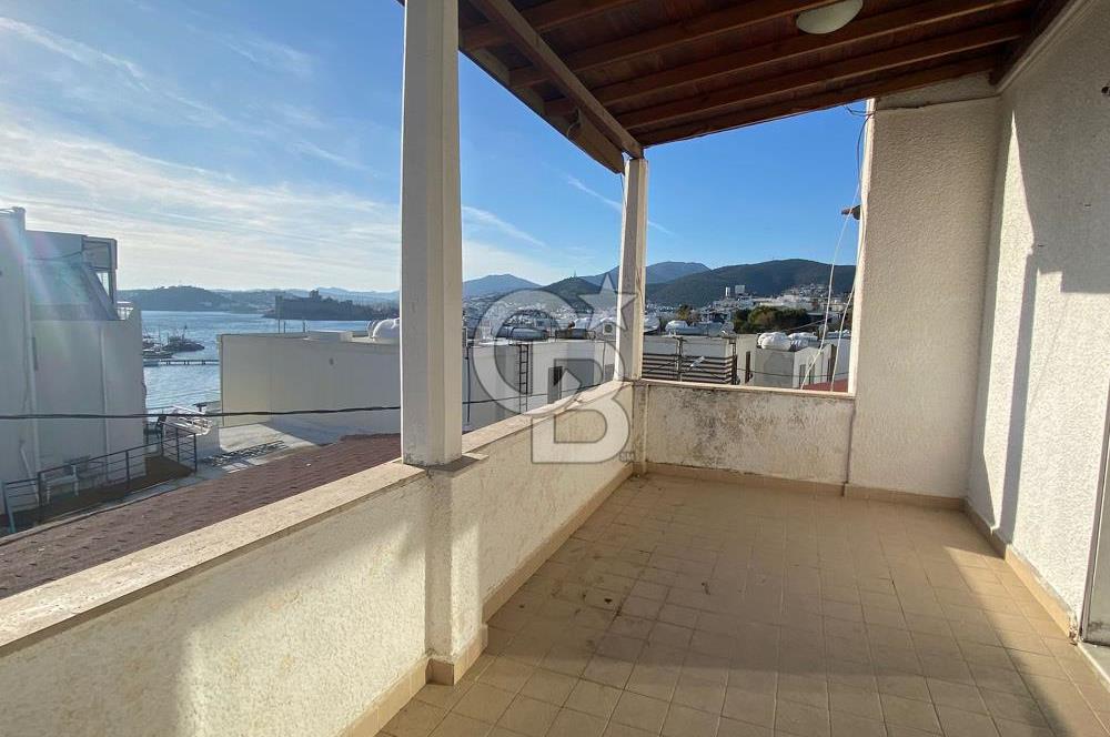 Bodrum Kumbahçe Deniz  Ve Kale Manzaralı 3+1 Bahçe Dubleks