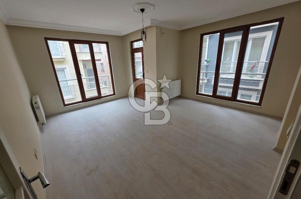 Elalmış ve İkbal Caddesine Yakın Tertemiz Satılık 2+1 Daire