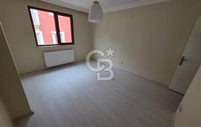 Elalmış ve İkbal Caddesine Yakın Tertemiz Satılık 2+1 Daire