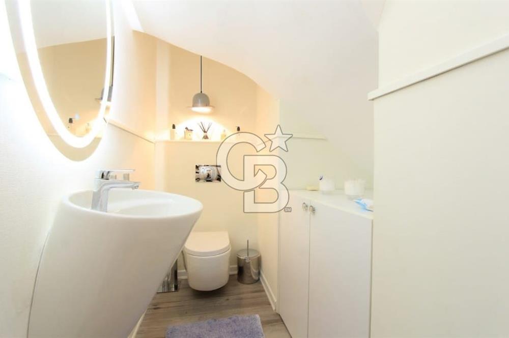 Ulus Arkheon Sitesinde Satılık 6+1 Çatı Dubleksi 