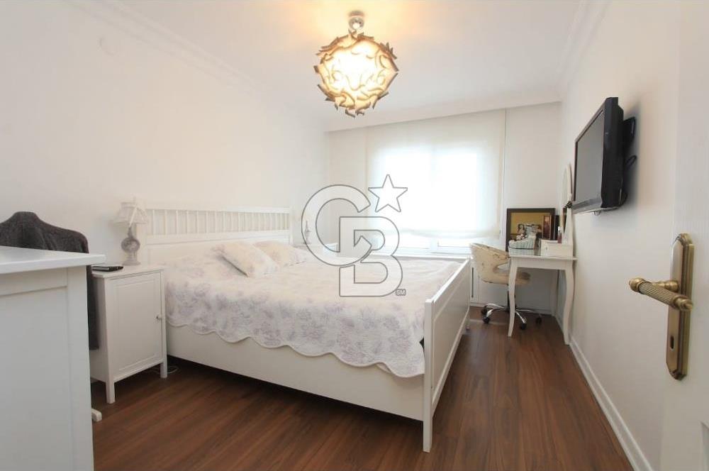 Ulus Arkheon Sitesinde Satılık 6+1 Çatı Dubleksi 