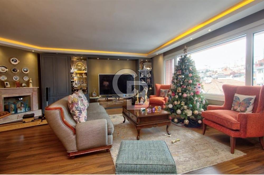 Ulus Arkheon Sitesinde Satılık 6+1 Çatı Dubleksi 