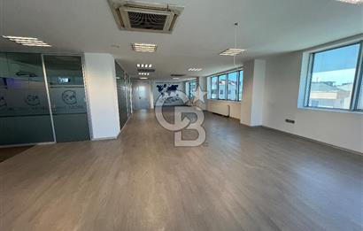 MALTEPE E5 SET ÜSTÜNDE KIRALIK 430 M2 PLAZA KATI OFIS