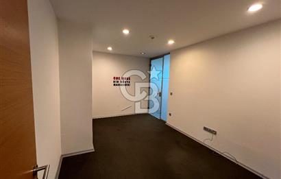 MALTEPE E5 SET ÜSTÜNDE KIRALIK 430 M2 PLAZA KATI OFIS