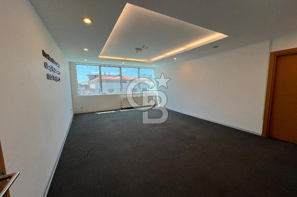 MALTEPE E5 SET ÜSTÜNDE KIRALIK 430 M2 PLAZA KATI OFIS