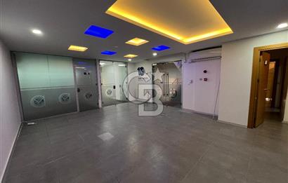 MALTEPE E5 SET ÜSTÜNDE KIRALIK 430 M2 PLAZA KATI OFIS