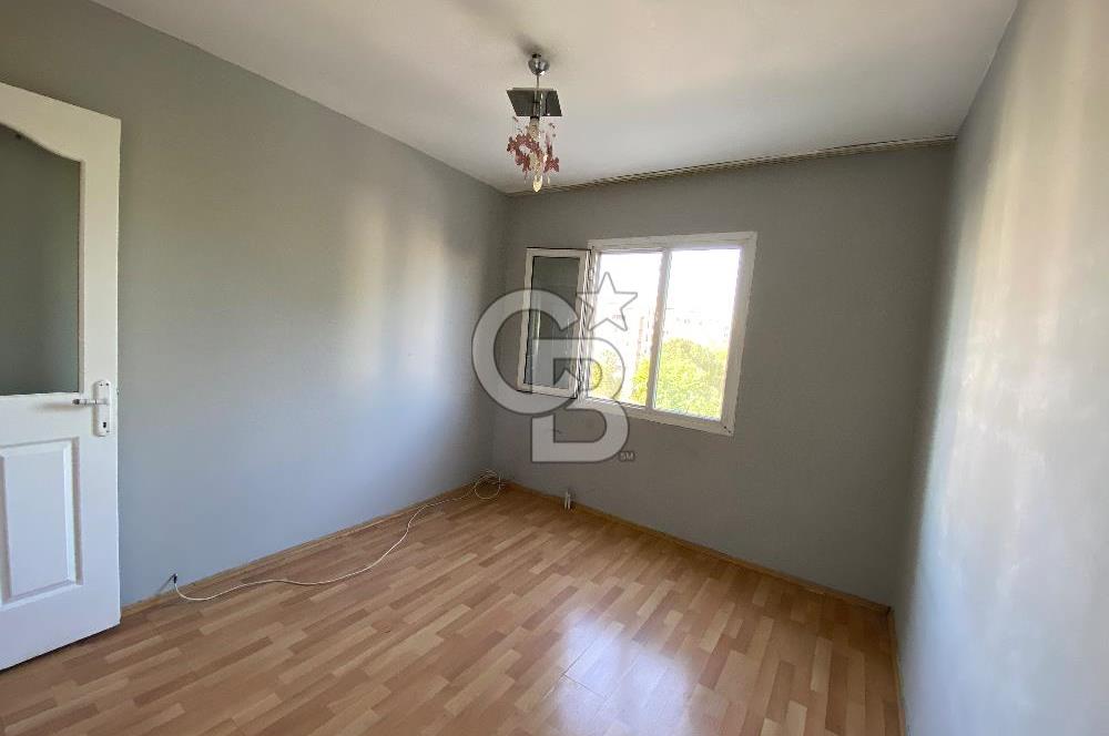 Menemen 30 Ağustos Mahallesi Şirinyurt Sitesi 3+1 Satılık Daire