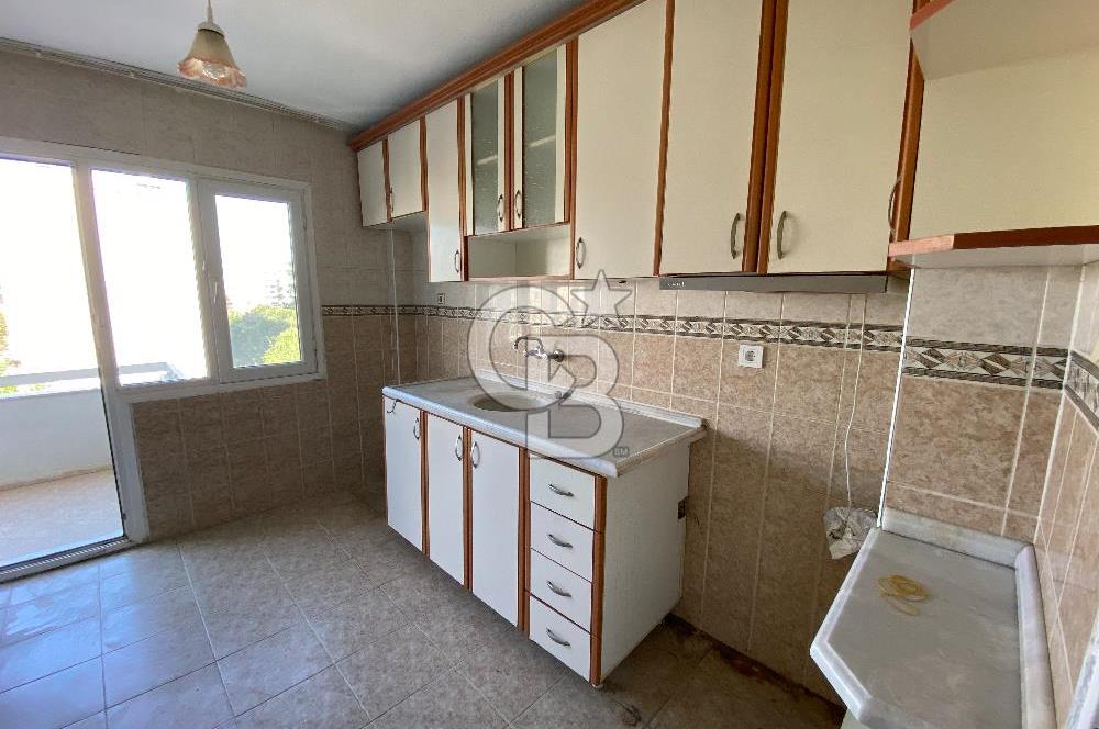 Menemen 30 Ağustos Mahallesi Şirinyurt Sitesi 3+1 Satılık Daire