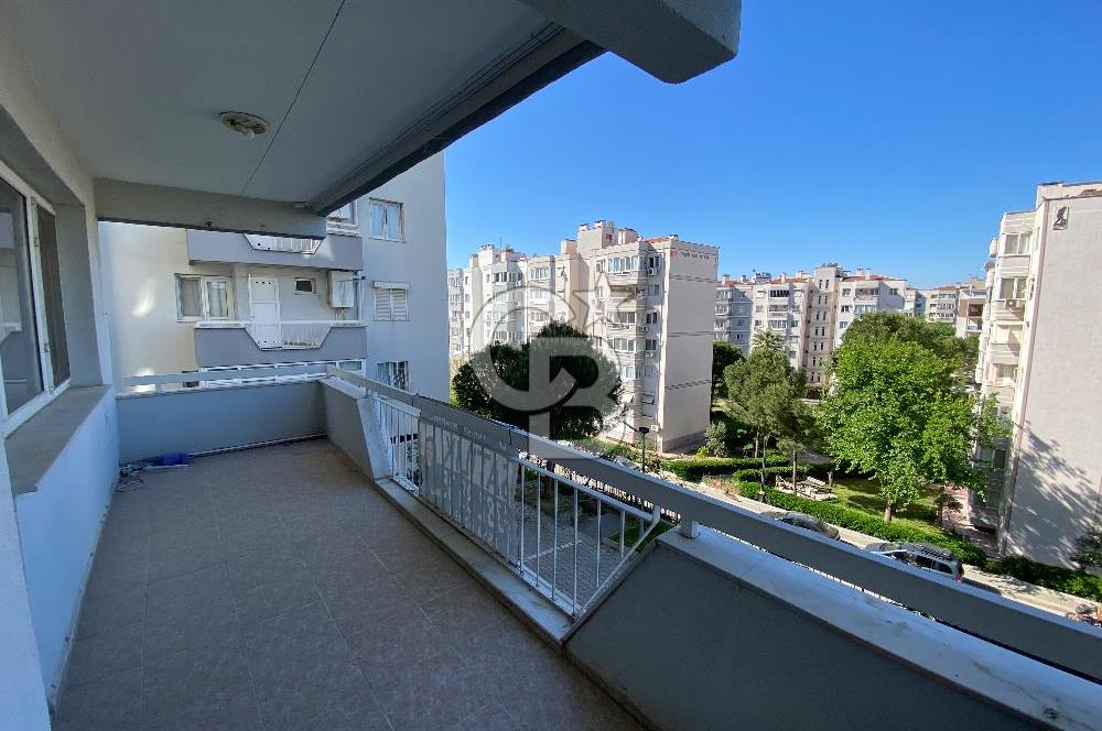 Menemen 30 Ağustos Mahallesi Şirinyurt Sitesi 3+1 Satılık Daire