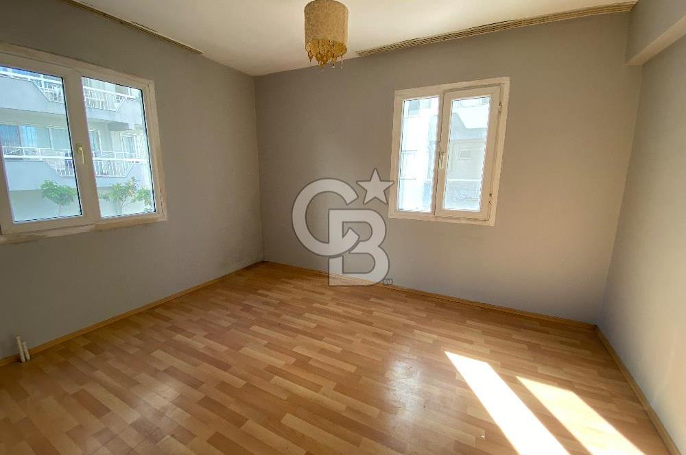 Menemen 30 Ağustos Mahallesi Şirinyurt Sitesi 3+1 Satılık Daire