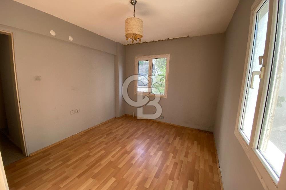 Menemen 30 Ağustos Mahallesi Şirinyurt Sitesi 3+1 Satılık Daire