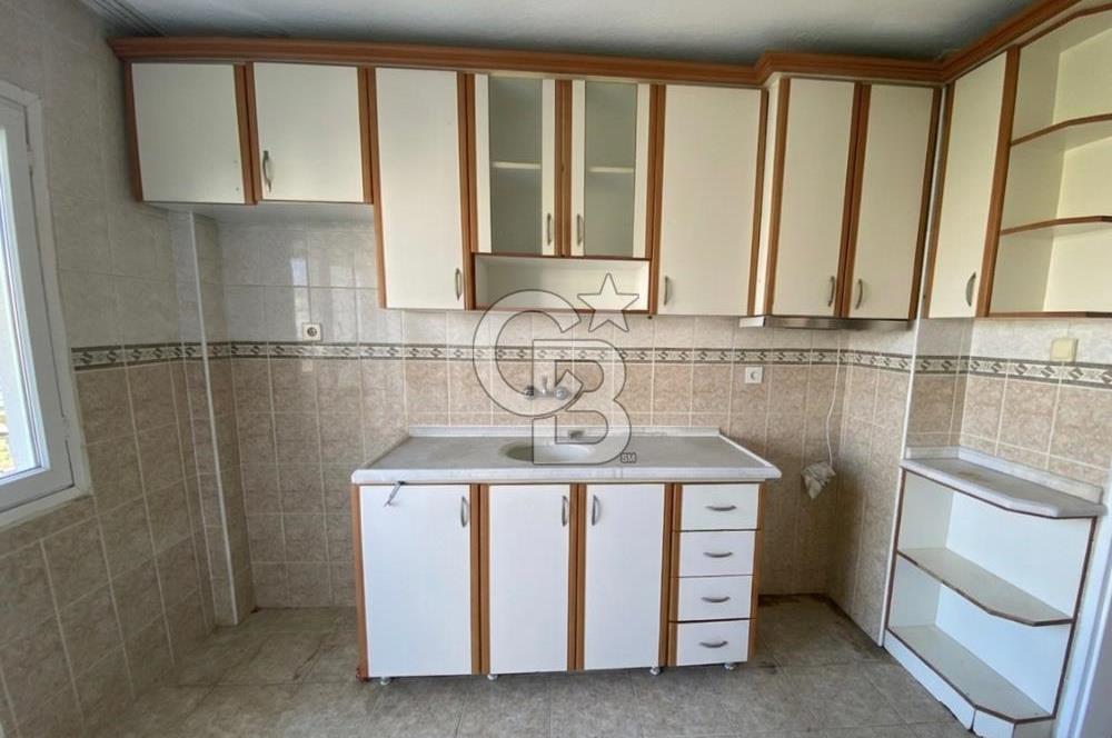 Menemen 30 Ağustos Mahallesi Şirinyurt Sitesi 3+1 Satılık Daire