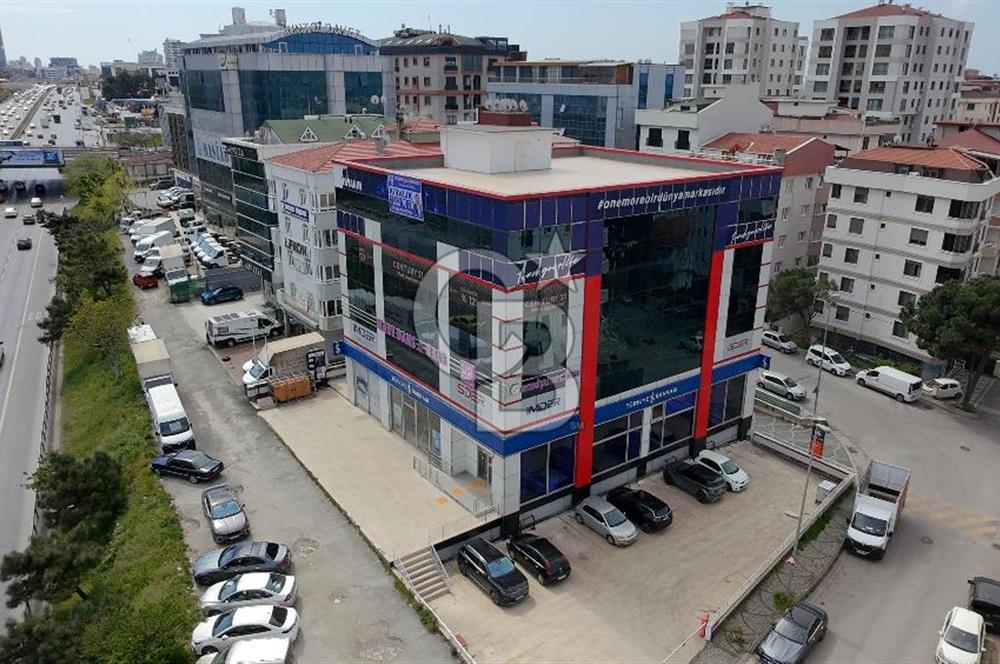 MALTEPE E5 SET ÜSTÜNDE 1600 M2 FIRSAT DEPO
