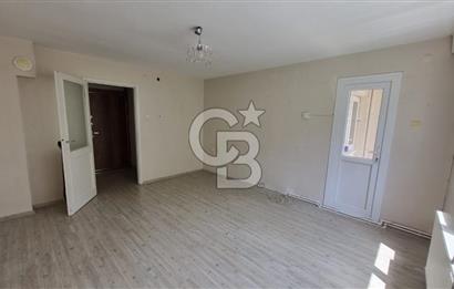 Bayraklı Sevgi Yolu'nda Merkezi Konumlu Kiralık 2+1 Daire