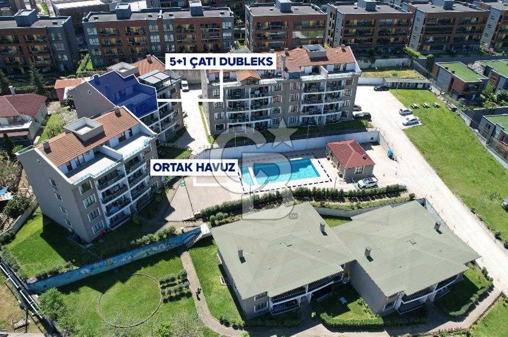 BAŞİSKELE YEŞİLYURT MAHALLESİN'DE SİTE İÇİ SATILIK 5+1 DAİRE