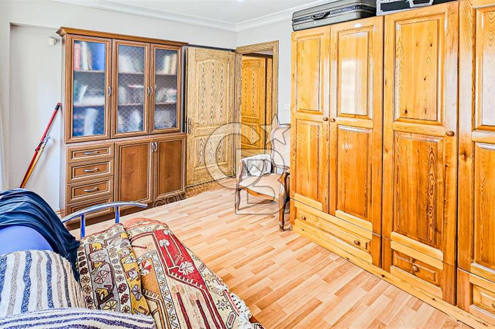 Kuşadası Deniz Manzaralı 7+2 Müstakil Villa
