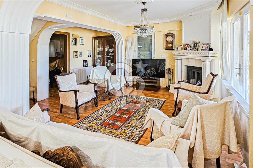 Kuşadası Deniz Manzaralı 7+2 Müstakil Villa