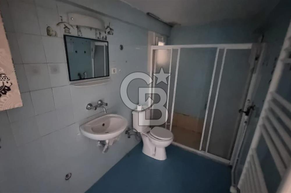 Bayraklı Sevgi Yolu'nda Merkezi Konumlu Kiralık 2+1 Daire