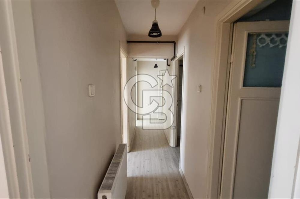 Bayraklı Sevgi Yolu'nda Merkezi Konumlu Kiralık 2+1 Daire