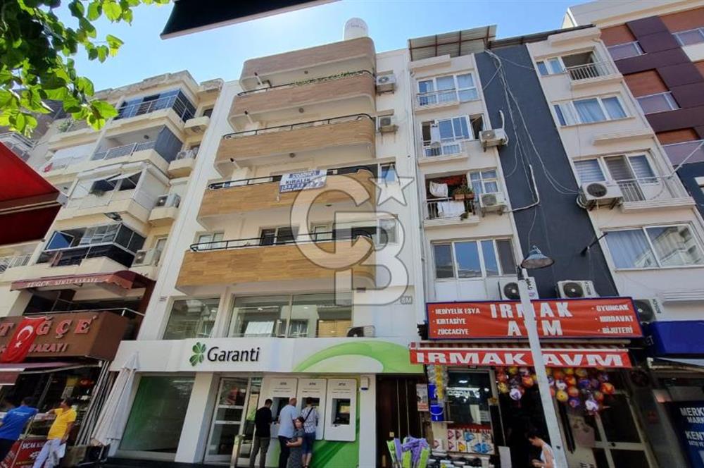 Bayraklı Sevgi Yolu'nda Merkezi Konumlu Kiralık 2+1 Daire