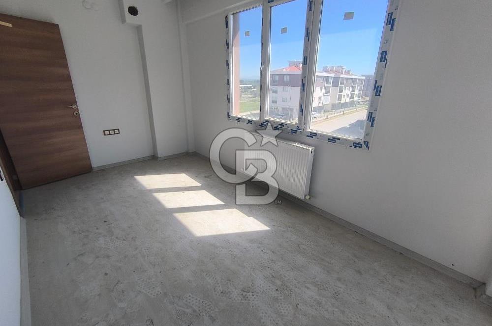 MANİSA MURADİYE EVRENOSTA 1 YAŞINDA 3+1 GENİŞ AYDINLIK DAİRE