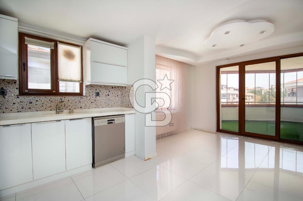 Bahçelievler Mahallesi’nde kiralık 4 + 1
