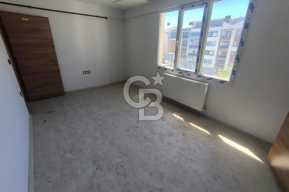 MANİSA MURADİYE EVRENOSTA 1 YAŞINDA 3+1 GENİŞ AYDINLIK DAİRE