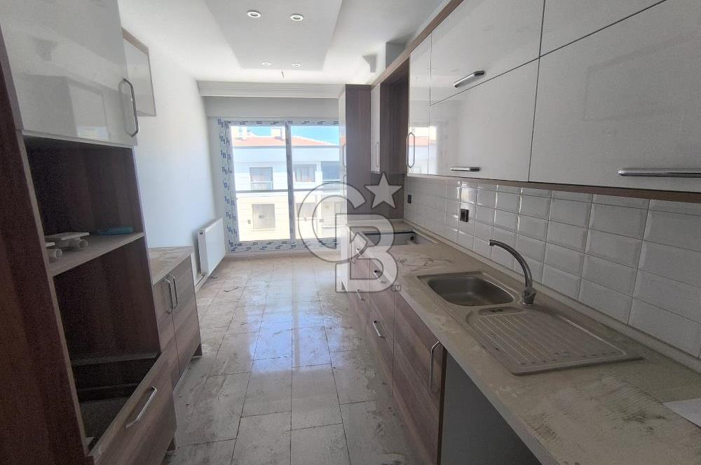 MANİSA MURADİYE EVRENOSTA 1 YAŞINDA 3+1 GENİŞ AYDINLIK DAİRE