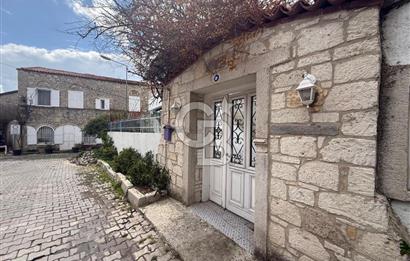 EVONA'DAN ALAÇATI MERKEZDE KİRALIK OTEL