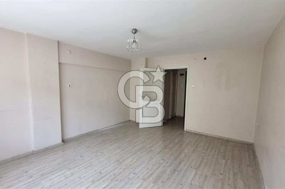 Bayraklı Sevgi Yolu'nda Merkezi Konumlu Kiralık 2+1 Daire