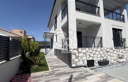 EVONADAN ÜÇPINARDA MÜSTAKİL HAVUZLU 3+1 DUBLEKS SATILIK VİLLA