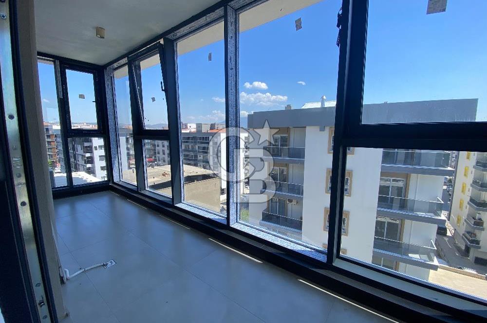 Bornova Erzene'de Satılık Modern 3+1 Lüks Daire